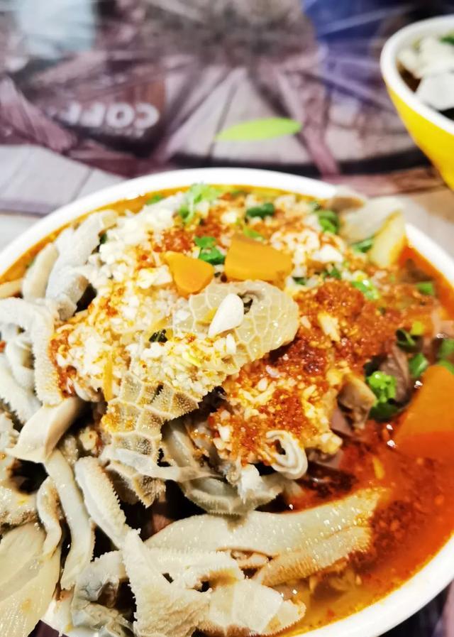 新疆美食篇:伊宁市的面肺子|新疆|伊宁市|浓汤_新浪新闻