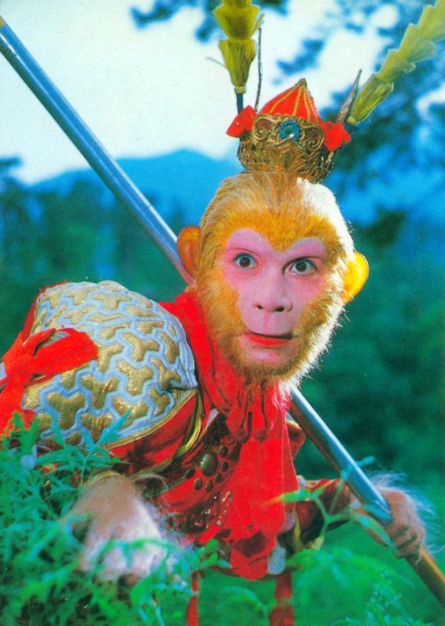 86版西游记,六小龄童高度近视,怎样演出了孙悟空的火眼金睛?