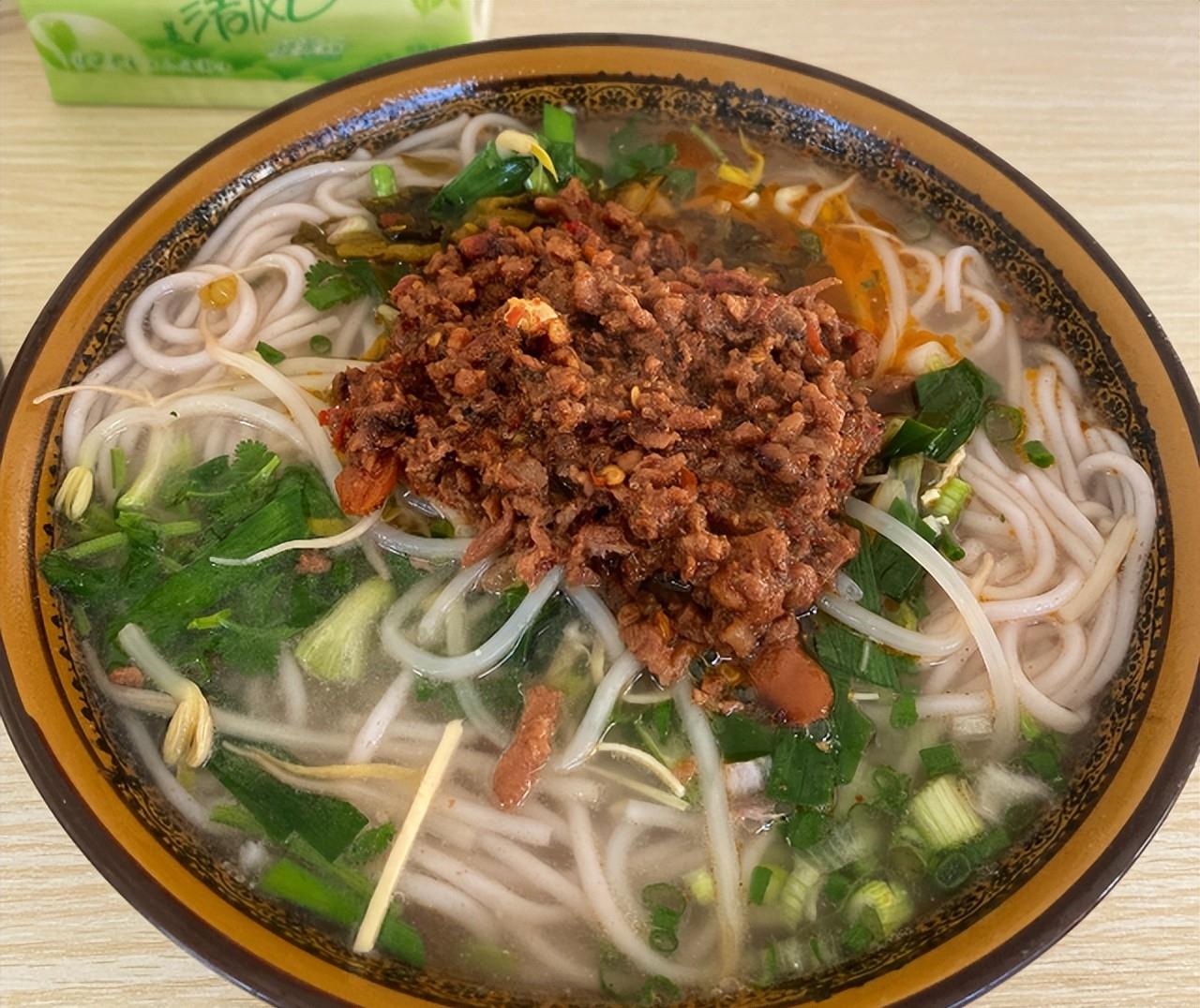 云南昆明的特色美食，每一种都让人欲罢不能，你吃过吗？休闲区蓝鸢梦想 - Www.slyday.coM