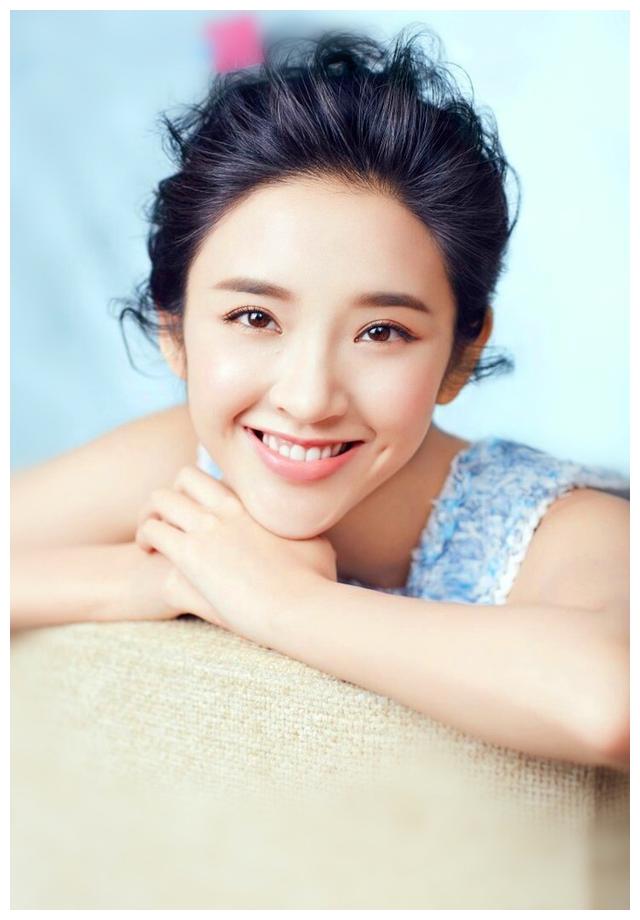 6大梨涡美女微微一笑很倾城,最后一个太美,你最喜欢哪一个呢?