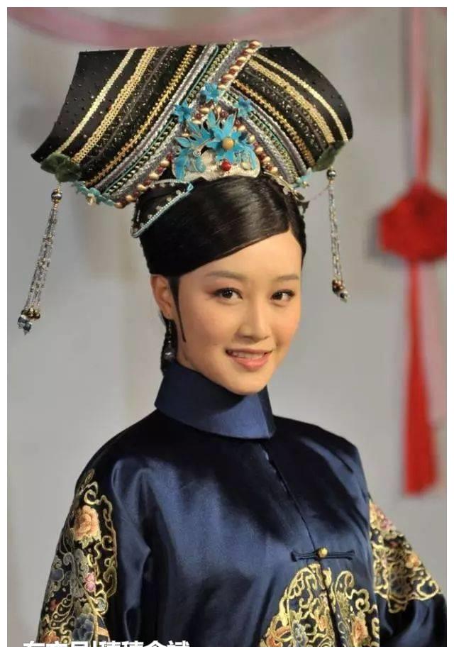 《甄嬛传》盘点小主们的漂亮旗头啦!你认为谁的旗头最好看?