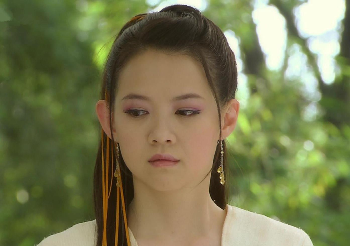 爱情长跑15年,曾志伟47岁女儿坦言,有想过结婚,但不了了之|曾宝仪