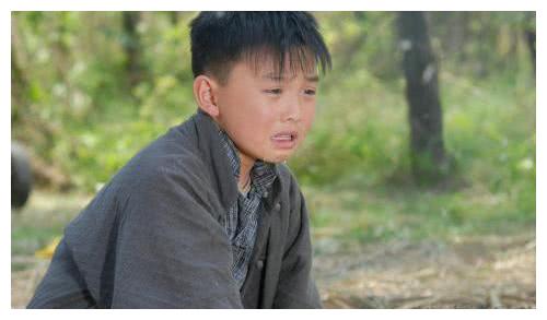 《新三国》中的"小孙权",出道多年不火,如今帅到不敢认|新三国|郑伟