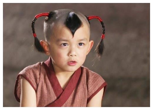 最萌的4版小哪吒,前三个都是男生,只有最后一位是女生!