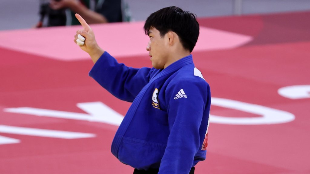 东京奥运才拿铜牌，<a href=