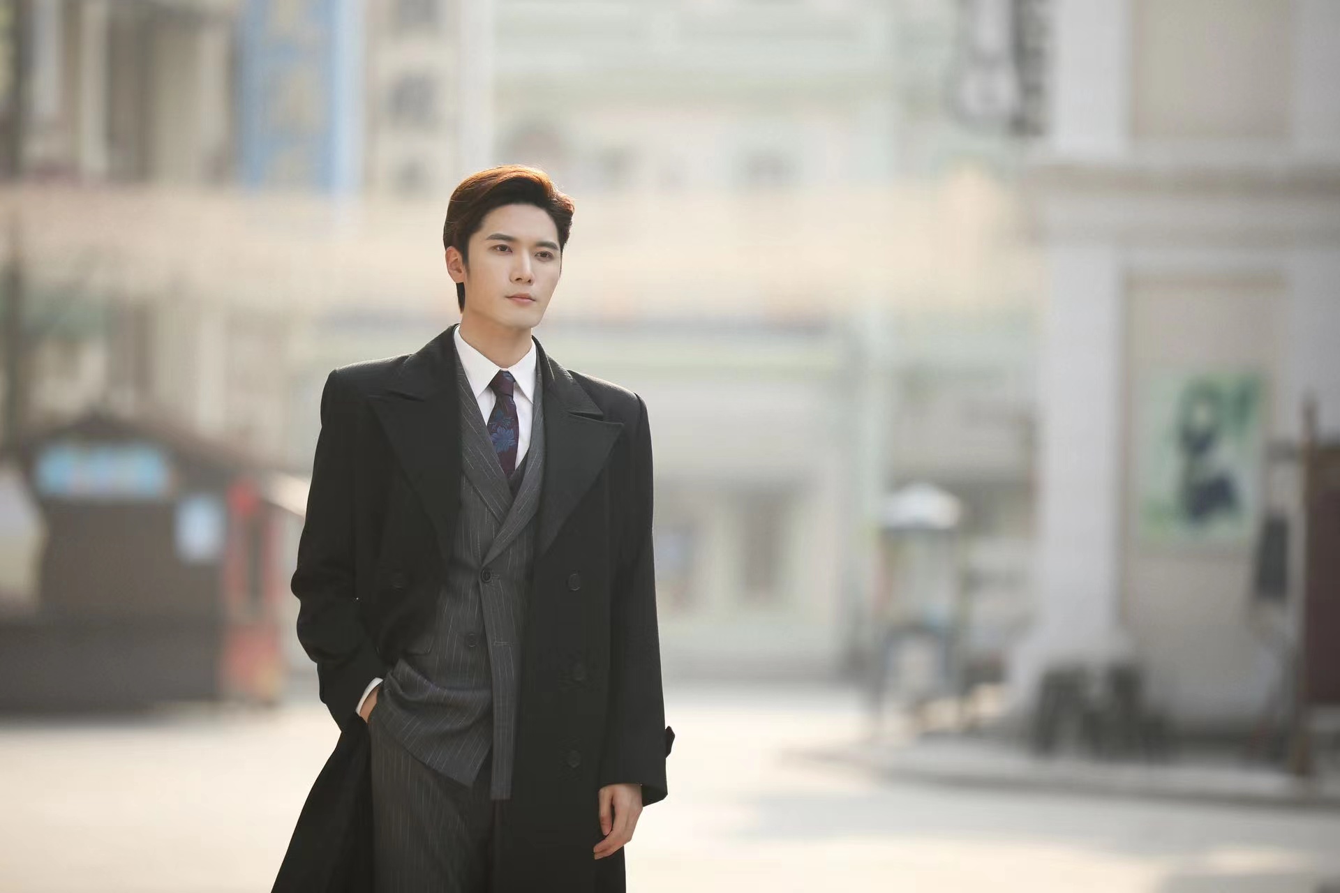 我是岁月你是星辰热播刘海宽吸血鬼即视感霸总人设抓人眼球