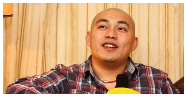 赵本山徒弟程野做了什么?电影惨遭下架,师父都都救不了他