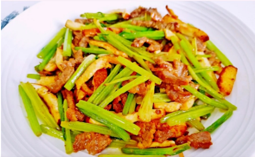 美食家常菜推荐:红烧凤爪,芹菜豆干炒肉丝,葱爆牛肉,超好吃喔
