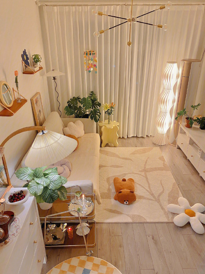 66平米小户型两室一厅位于青岛夜幕降临温馨的小家太温柔啦