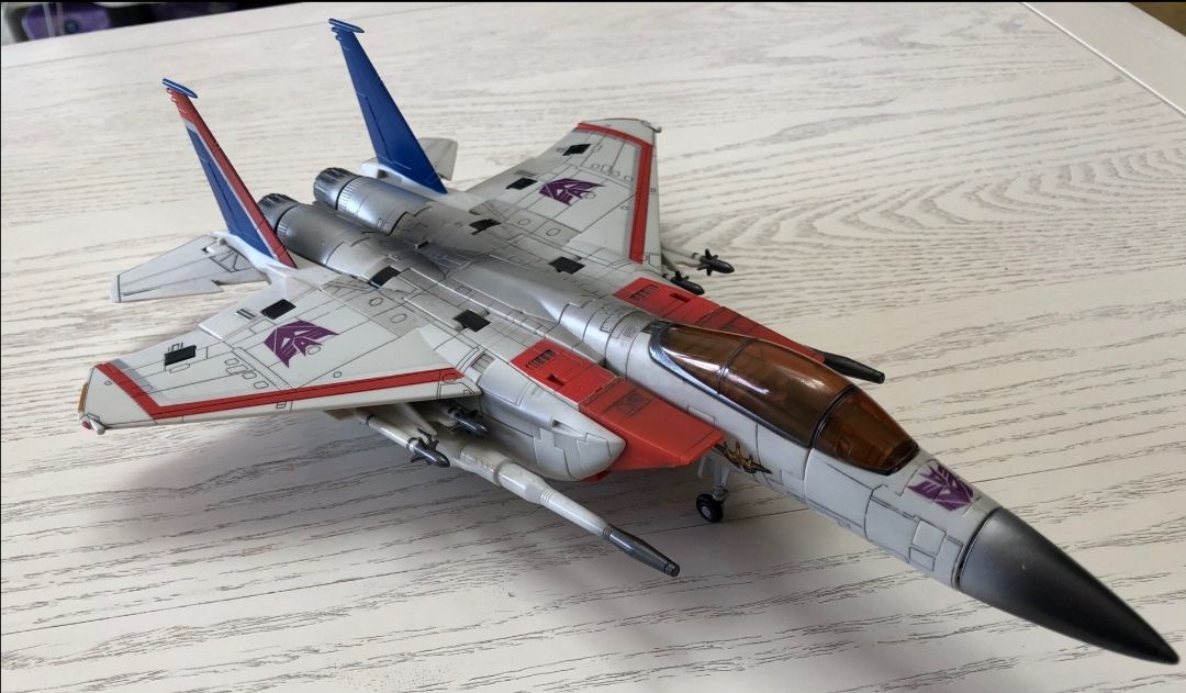 变形金刚:飞机形态下的红蜘蛛