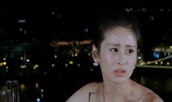 女人生娃前后对比变化有多大？条条戳心，多少人看着看着就哭了休闲区蓝鸢梦想 - Www.slyday.coM