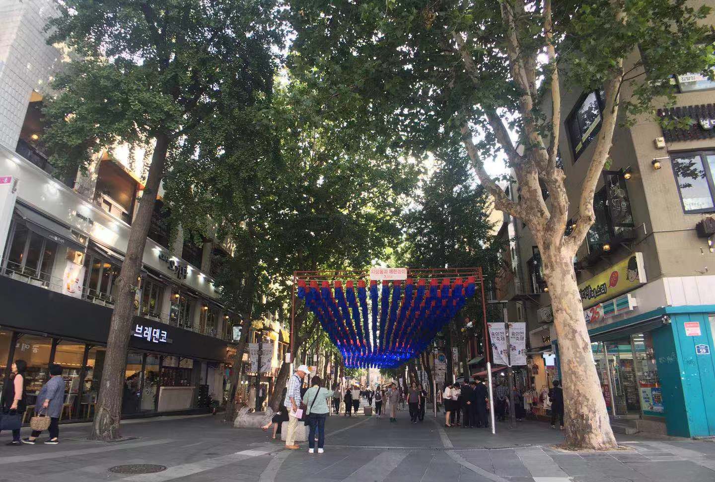 首尔街头一撇:真实的首尔生活掠影