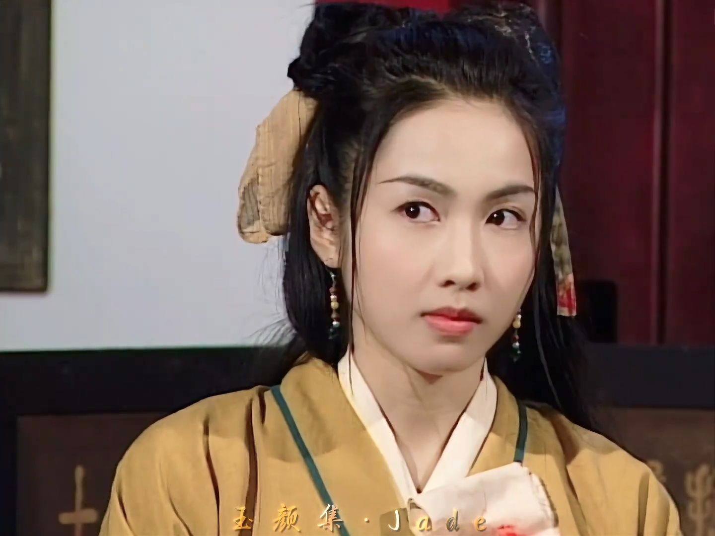 黎姿版的赵敏穿汉服时真的很惊艳，比穿蒙古郡主服饰更美更出彩