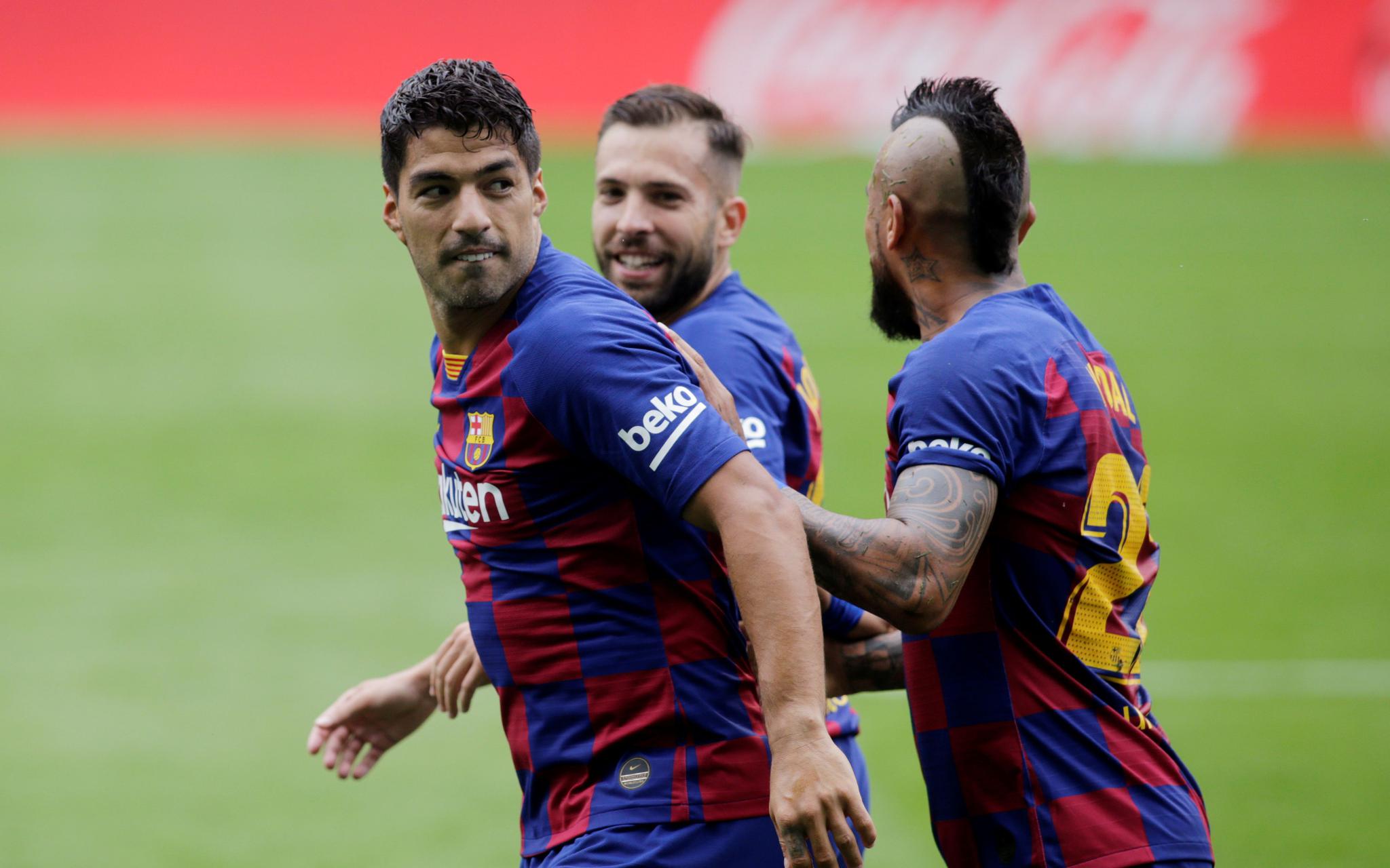 足球——西甲:巴塞罗那平塞尔塔_高清图集_新浪网