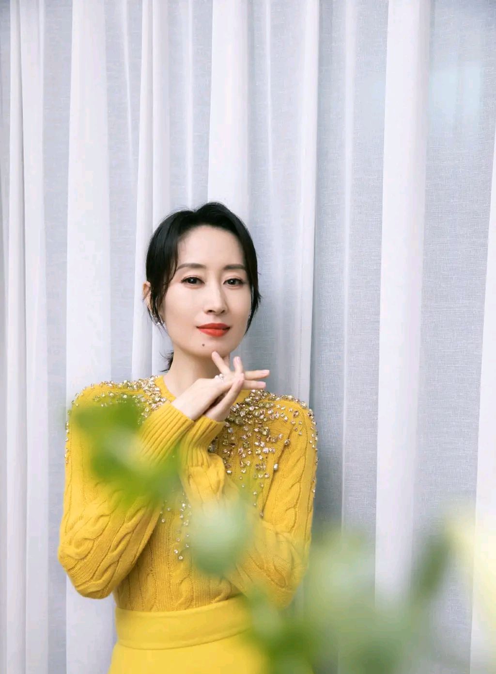 刘敏涛精美壁纸：优雅大方，女人味十足！