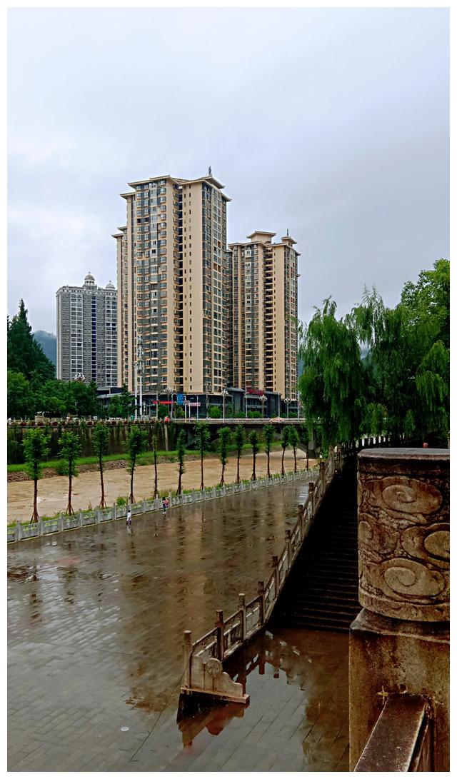 城市风景,四川达州万源市,2021年第70期