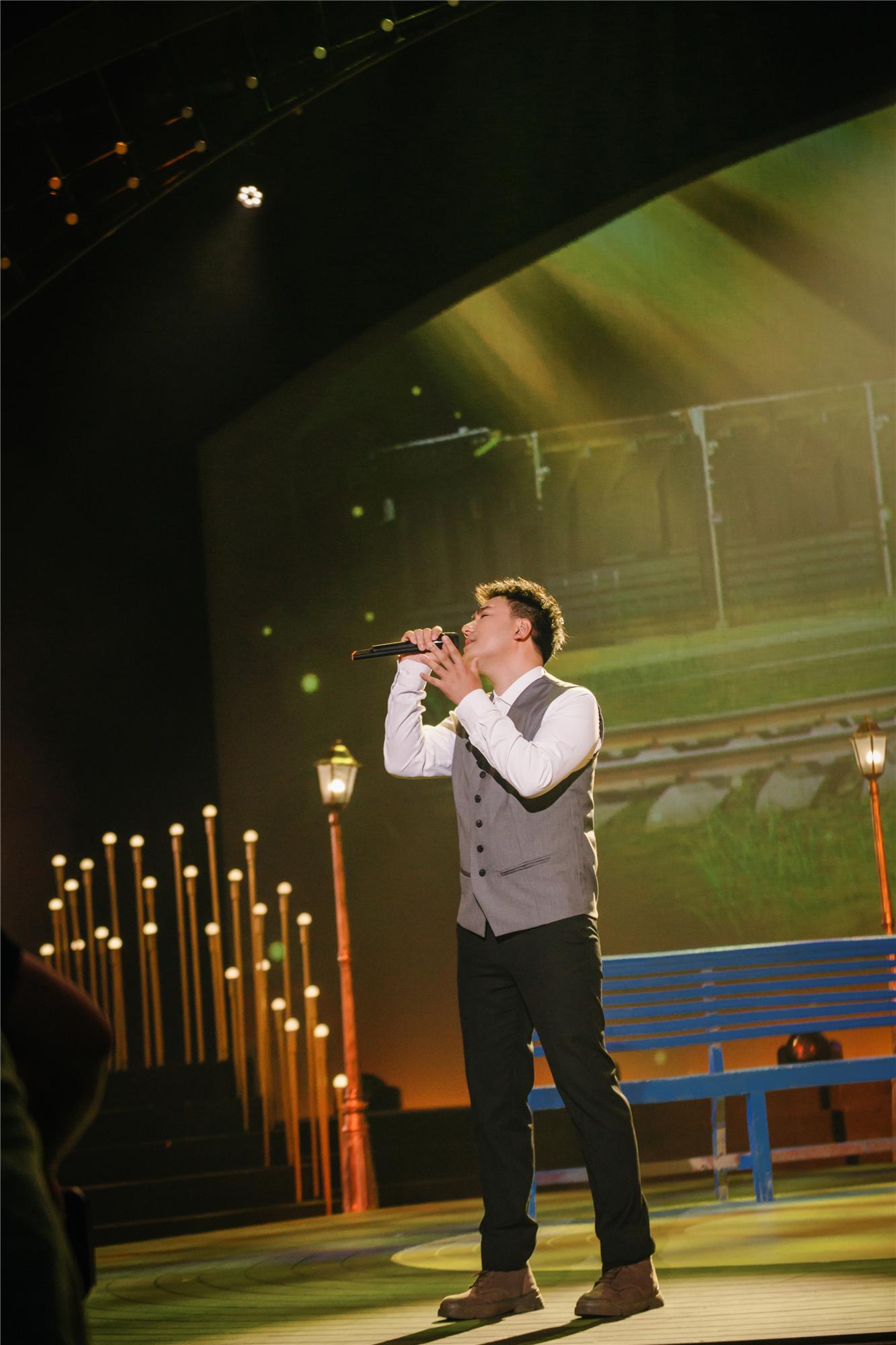 海来阿木做客四川卫视《我们有歌》,《别知己》重温青春