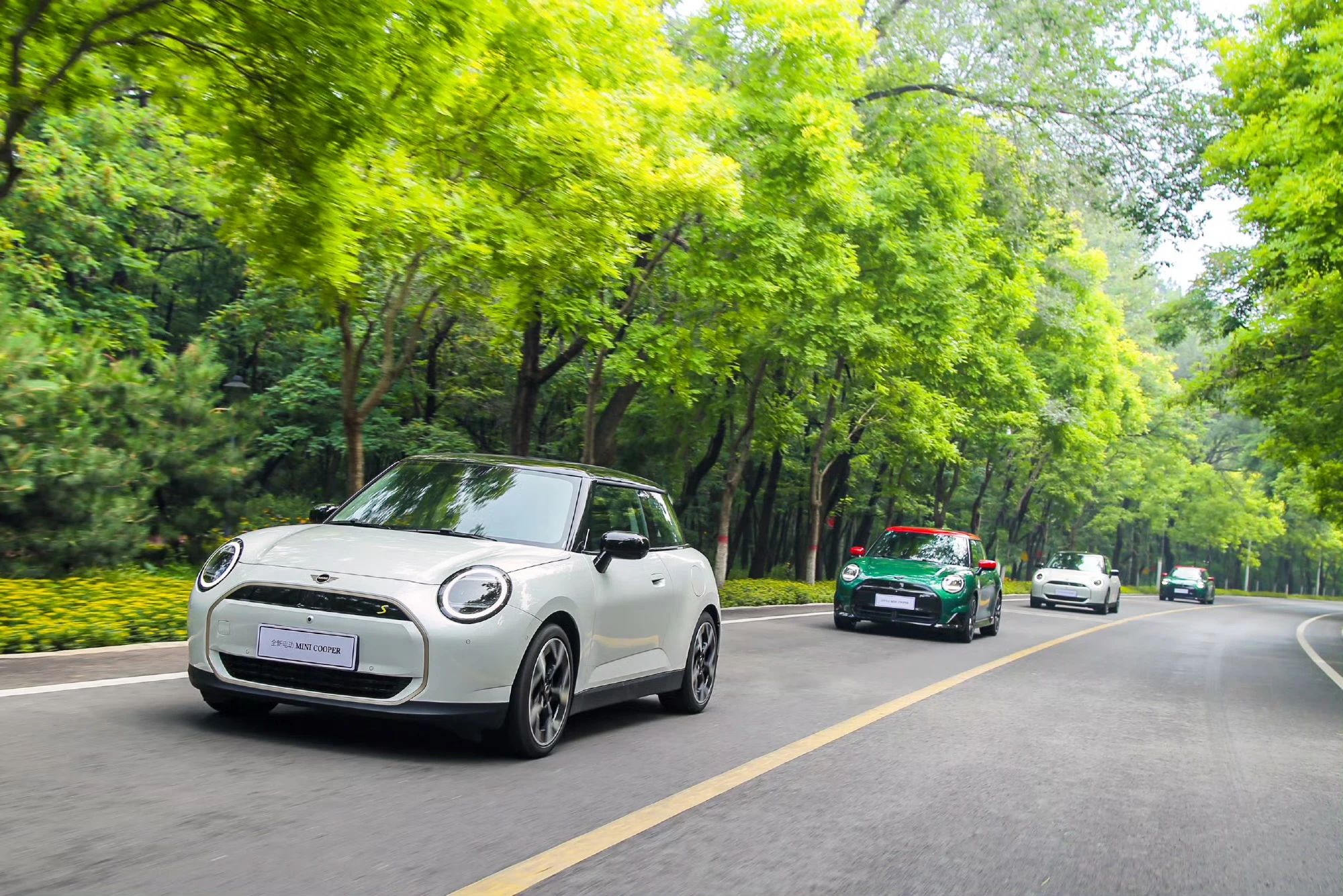 电动minicooper破局:小型个性化电车,在15万以上地带如何生存