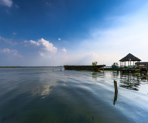 苏州阳澄湖游玩农家乐吃大闸蟹的地方