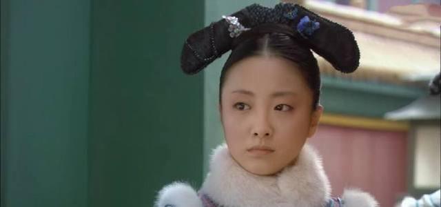 《甄嬛传》甄嬛起床梳洗,为何看到侍女佩儿这样恶心?难怪被杖毙