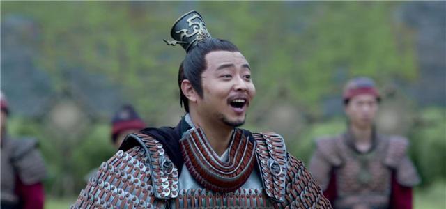 琅琊榜:戚猛没射中梅长苏,飞刀呢?有谁注意到黎纲眼睛在看哪?