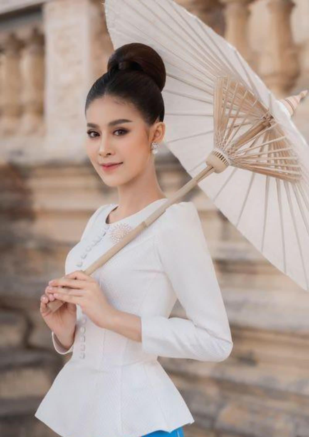 柬埔寨著名女星晒传统服饰照片,网友:气质神韵美如画!__财经头条