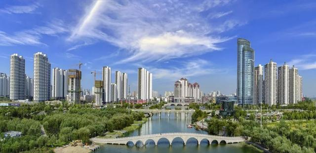 山东第三个即将拥有地铁的城市：烟台和临沂，你觉得是哪个城市？