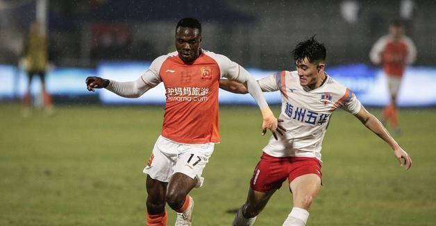 中甲最佳新秀试训青岛黄海,出自大连足球名校,受到过孙继海青睐