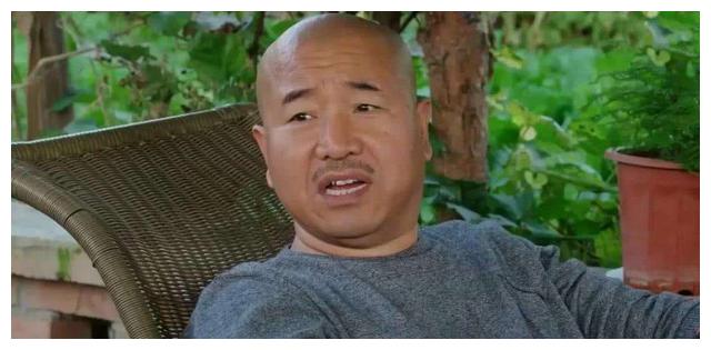 和赵本山积怨已久王小利带妻子走穴捞金海报占巨c疑赌气