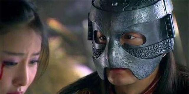 天龙八部四个版本面具游坦之97版像西瓜皮03版最霸气