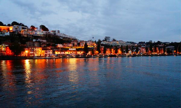 葡萄牙发现古沉船，捞出明代瓷器，价值过亿，文物到底归谁？