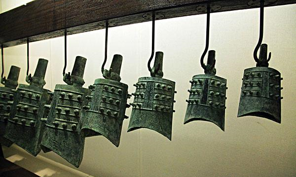 6万元买下西周编钟捡漏宝物后专家仰天大笑600万不卖