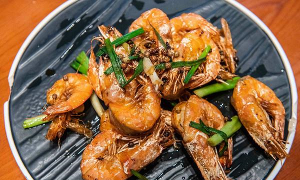 三亚最奇怪的餐厅之一,靠卖“豆腐”出名,游客不远万里都要来吃休闲区蓝鸢梦想 - Www.slyday.coM 三亚最奇怪的餐厅之一,靠卖“豆腐”出名,游客不远万里都要来吃休闲区蓝鸢梦想 - Www.slyday.coM