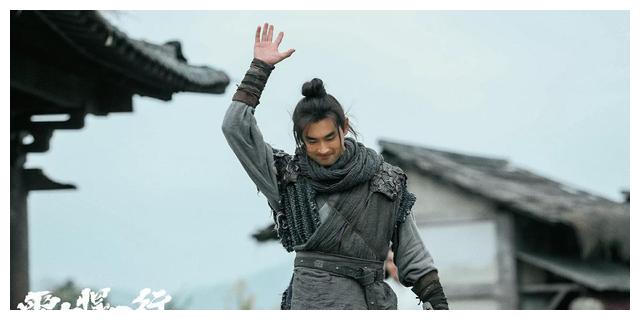 《雪中》原著里"为兄弟折剑断手足"的木剑温华:他,才是大丈夫