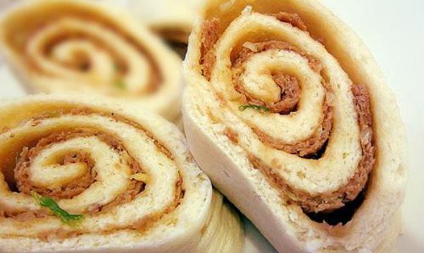 精选美食:早餐肉龙卷,腐竹炒油菜,黄瓜凉拌粉丝,尖椒炒腐竹__财经头条