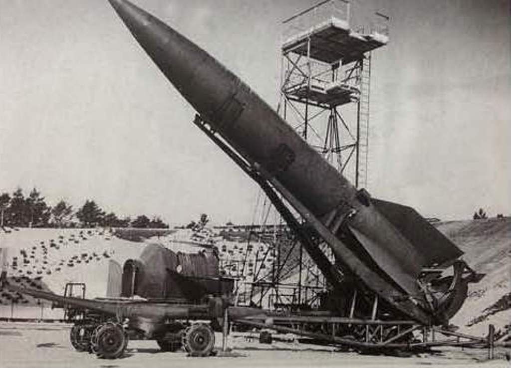 德国异军突起v2导弹投入实战使用有效果但无法挽回败局