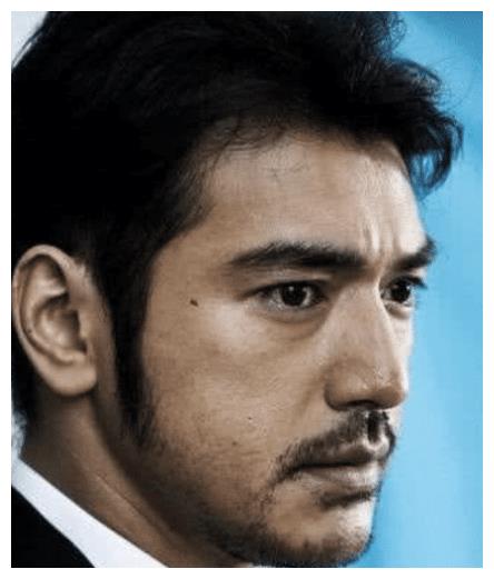 男明星留胡子堪比整容,王宝强帅到没边,肖战像换了一张脸