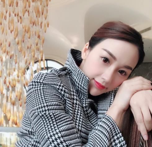 《非诚勿扰》最美单亲妈妈黄菲自曝牵手成功