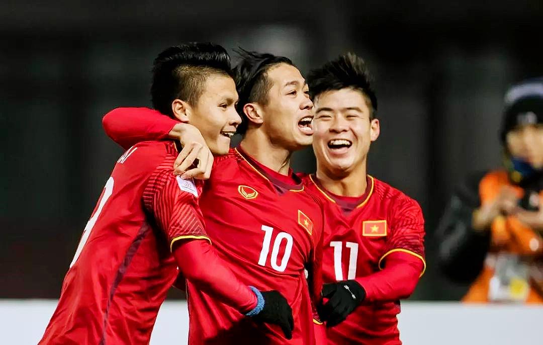 世预赛 中国队VS越南队 中国队誓取三分 越南队不可小视