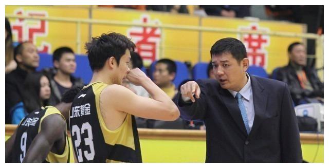 巩晓彬连烧三把火|丁彦雨航|巩晓彬|山东队_新浪新闻