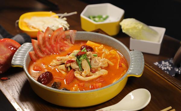 满满一锅番茄火锅鸡锅童鞋吃到冒汗直呼过瘾