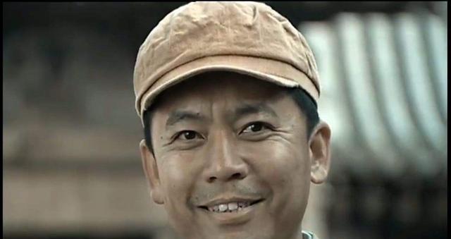 《亮剑》赵刚本是政委,却多了很多兼职