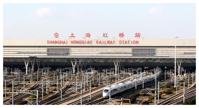 上海虹桥站最新画面曝光,场面很火爆,乘客主要去这三座省会城市休闲区蓝鸢梦想 - Www.slyday.coM 上海虹桥站最新画面曝光,场面很火爆,乘客主要去这三座省会城市休闲区蓝鸢梦想 - Www.slyday.coM