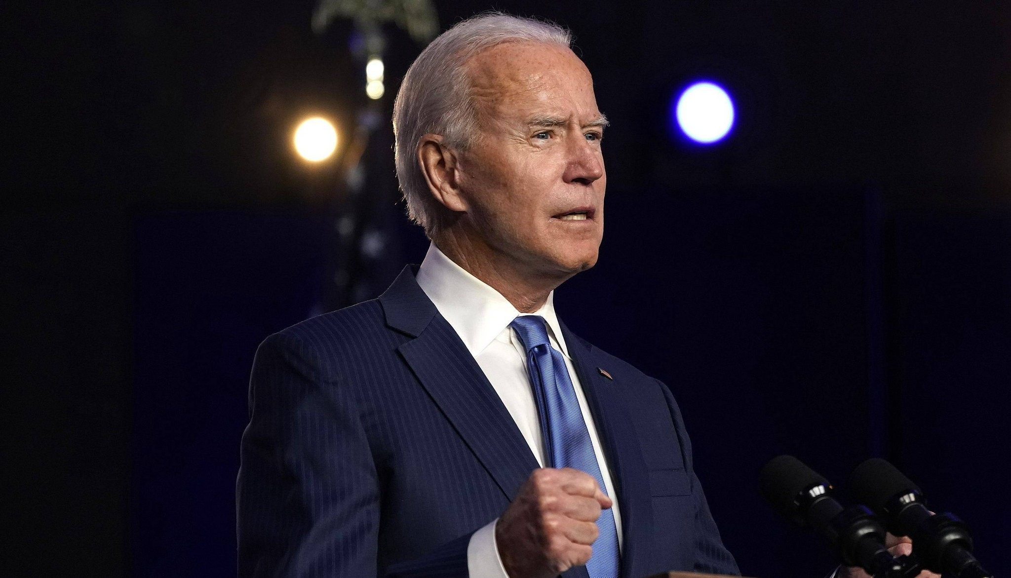 拜登美国重建计划新增12500美元的电动汽车税收抵免