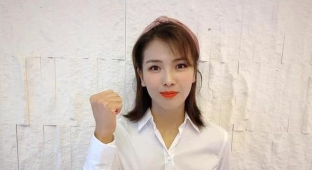 41岁刘涛颜值冻龄,陈慧琳33岁和44岁没变化,女神都太会保养了休闲区蓝鸢梦想 - Www.slyday.coM 41岁刘涛颜值冻龄,陈慧琳33岁和44岁没变化,女神都太会保养了休闲区蓝鸢梦想 - Www.slyday.coM