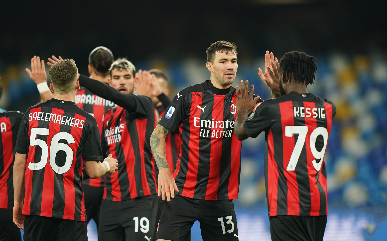 欧罗巴 ac米兰vs曼彻斯特联 豪门碰撞 谁能拿下对手顺利晋级|球队|ac