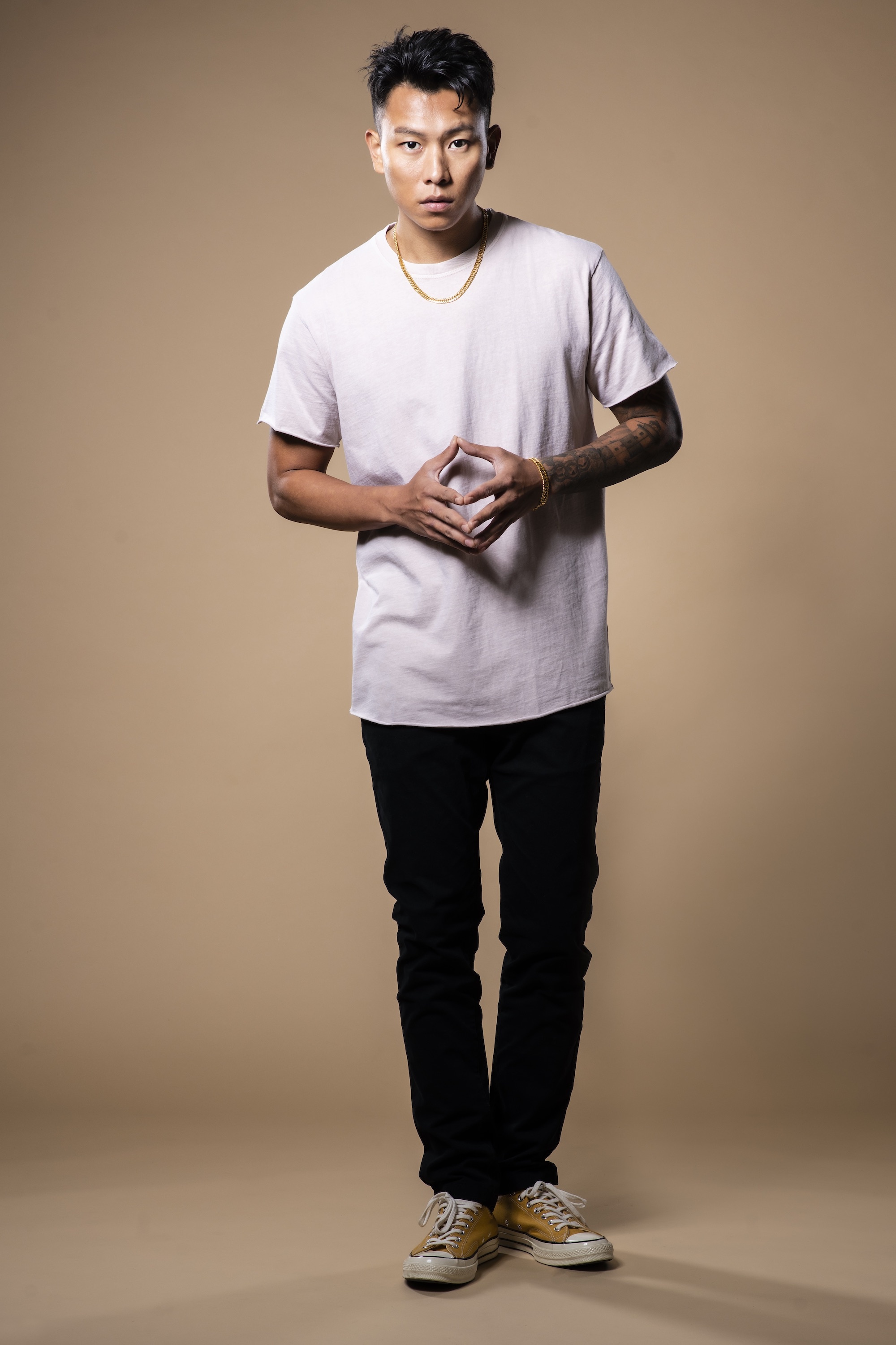 瘦子e.so个人创作专辑《灵魂出窍outta body》,诠释轻松自在