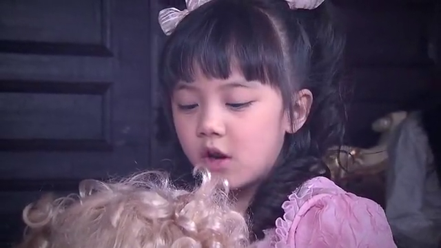 天涯赤子心:如萍为救妈妈出来,灵机一动想出这法子,够厉害!