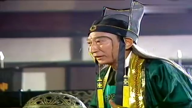 大醉侠:万心大势已去,带着义子潜逃,怎料贴身太监却背叛他