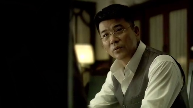 01:46 刘将军打胜仗归来,皇上听了好消息也是满脸笑容,真是天大的好事